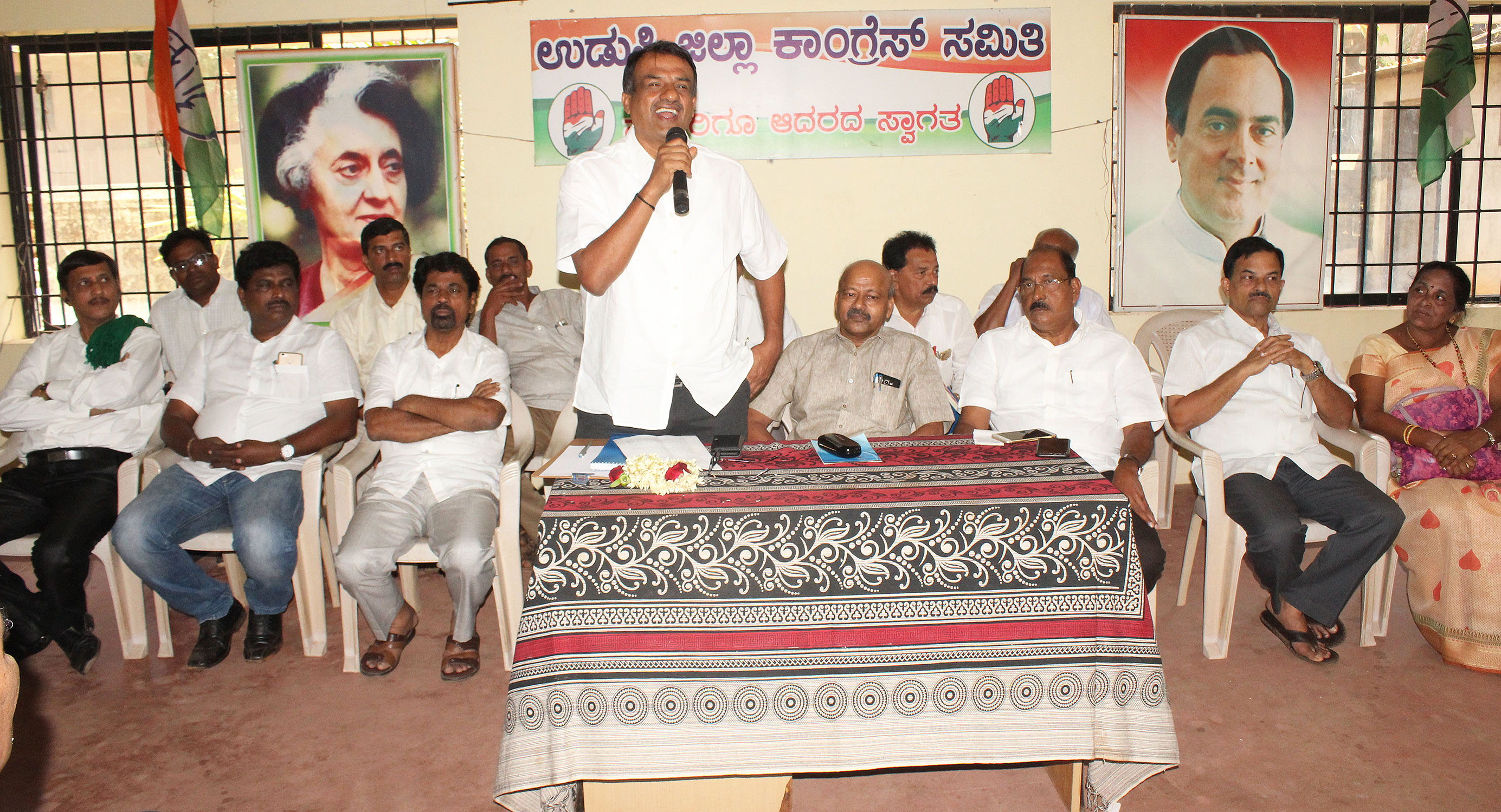 ಬಿಜೆಪಿಯಿಂದ ಧ್ವೇಷ ಬಿತ್ತುವ ಕಾರ್ಯ: ಮಂಜುನಾಥ ಭಂಡಾರಿ